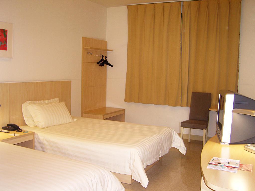 Jinjiang Inn - Wuhan Dingziqiao Экстерьер фото